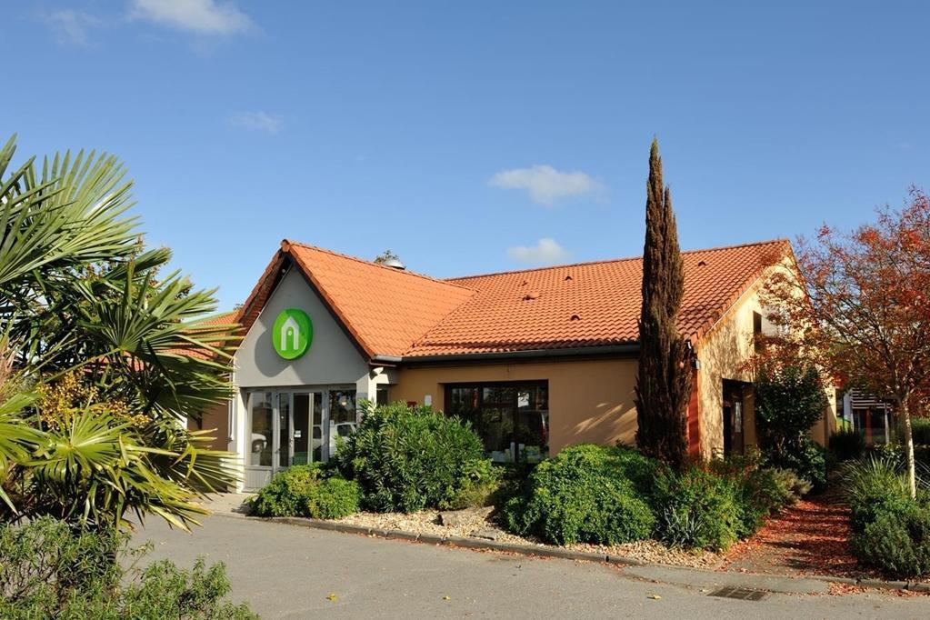 Hotel Campanile Saintes Exteriér fotografie